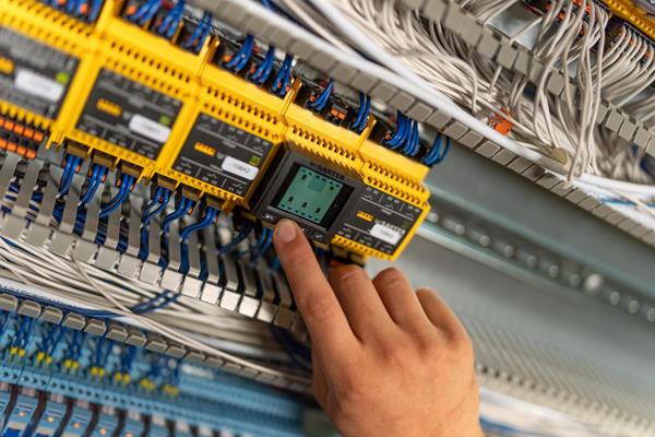 Vorarbeiter / Elektriker (m/w/d) für die Gebäudeautomation